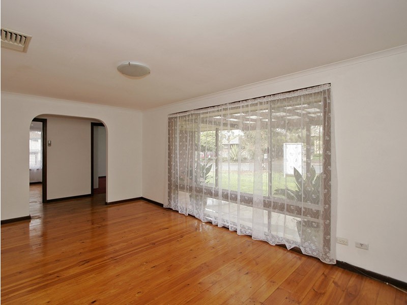 19 Kathryn Drive, Morphett Vale SA 5162