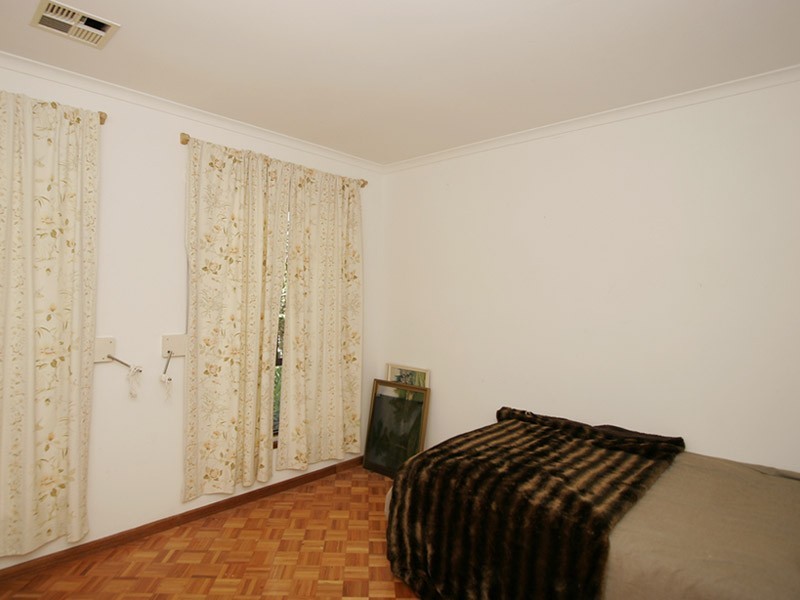 37 Holly Rise, Hackham West SA 5163