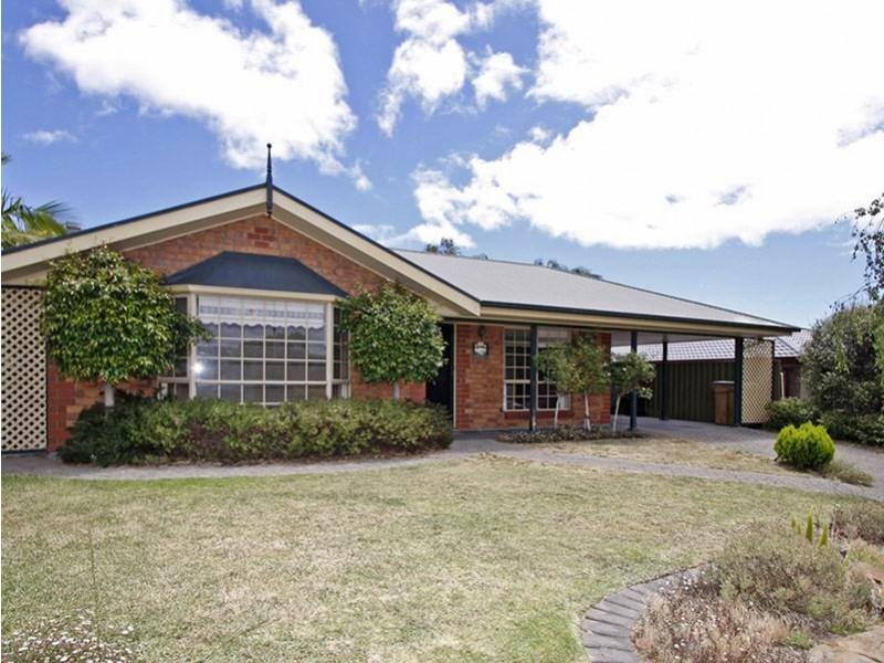 19 Parkes Avenue, Woodcroft SA 5162