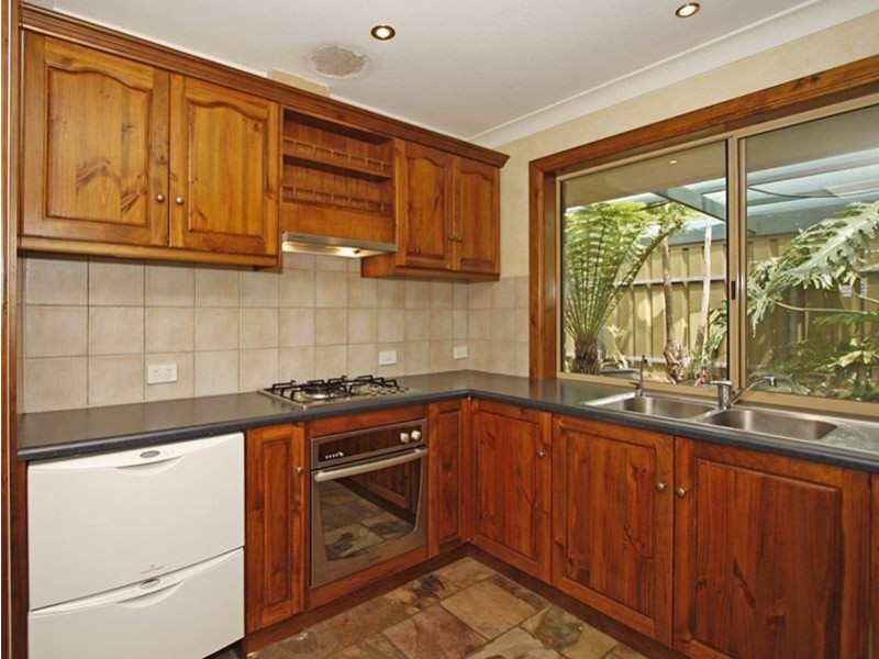 19 Parkes Avenue, Woodcroft SA 5162