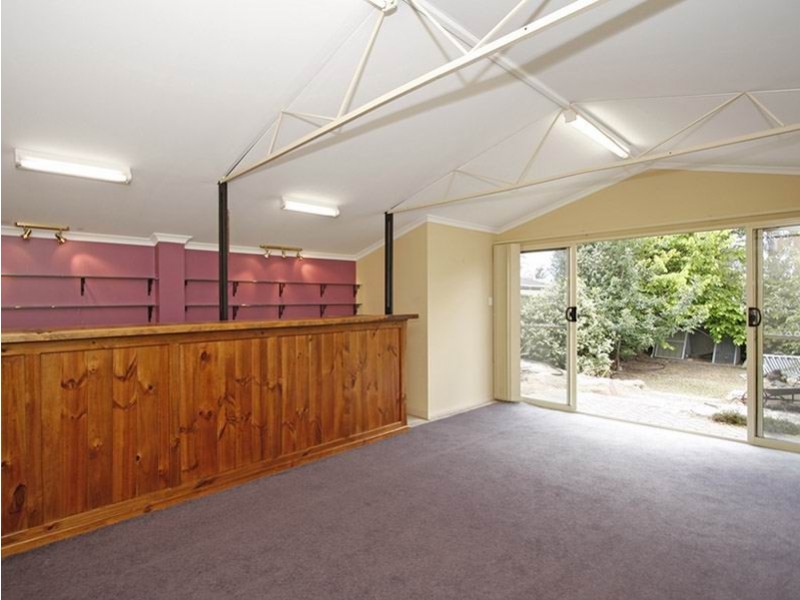 19 Parkes Avenue, Woodcroft SA 5162