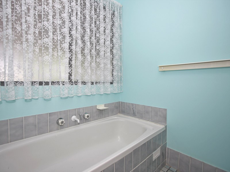 8 Coorumbena Crescent, Morphett Vale SA 5162