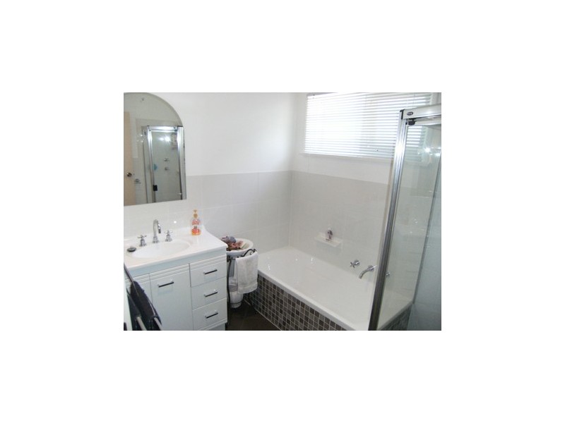 19 Wheatsheaf Road, Morphett Vale SA 5162