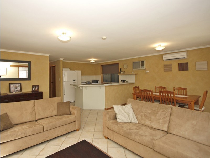 5 Talladira Way, Woodcroft SA 5162
