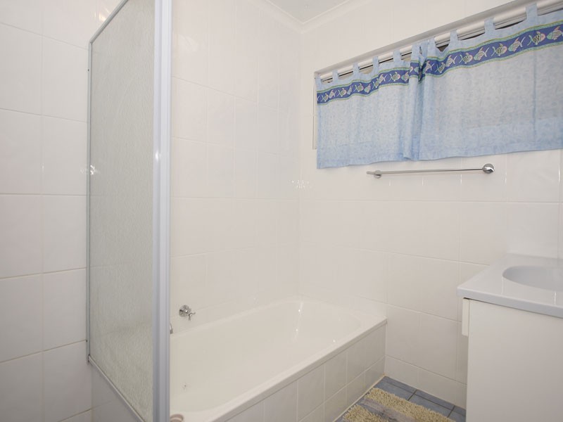 83 Kalgoorlie Avenue, Port Noarlunga South SA 5167