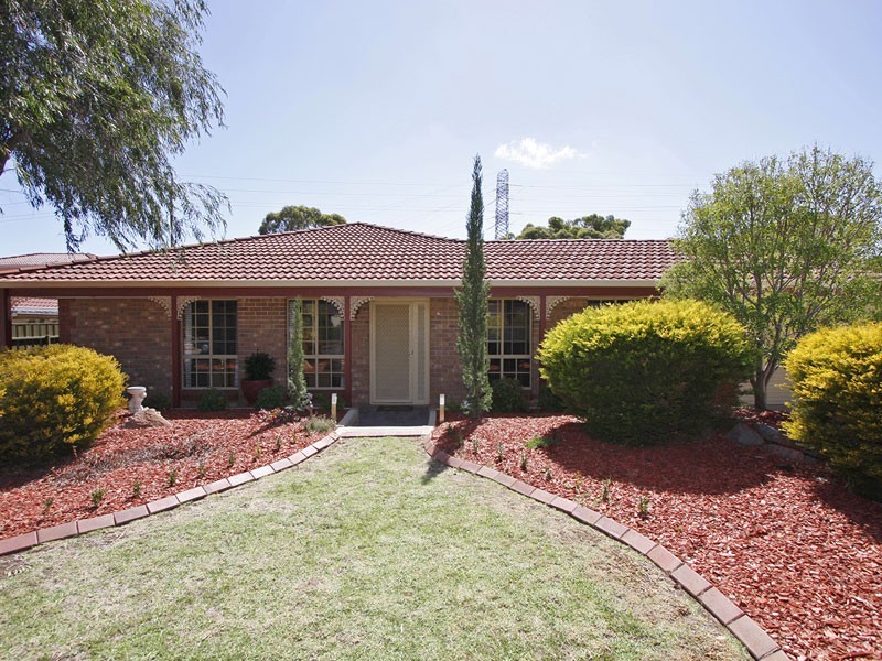 5 Rosina Street, Woodcroft SA 5162