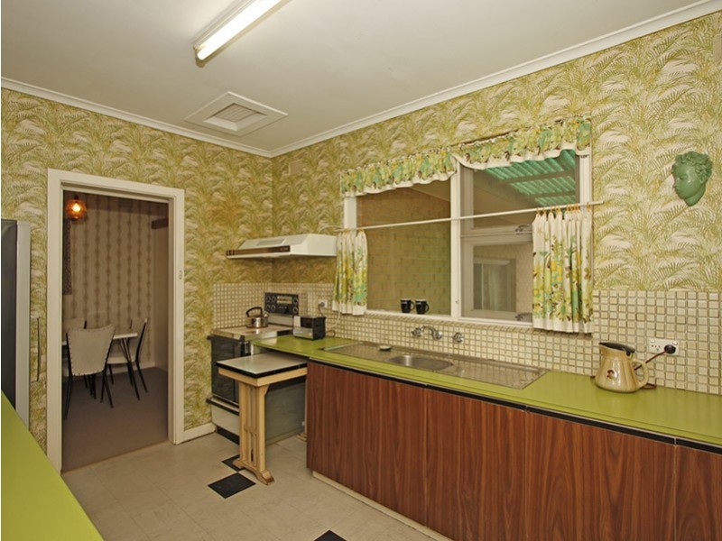 6 Somerfield Avenue, Reynella SA 5161