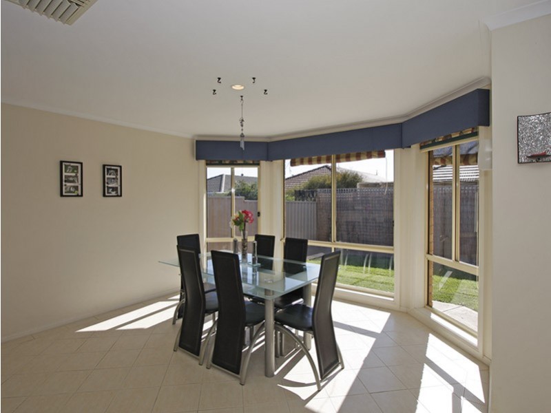 6 Carlisle Circuit, Seaford SA 5169