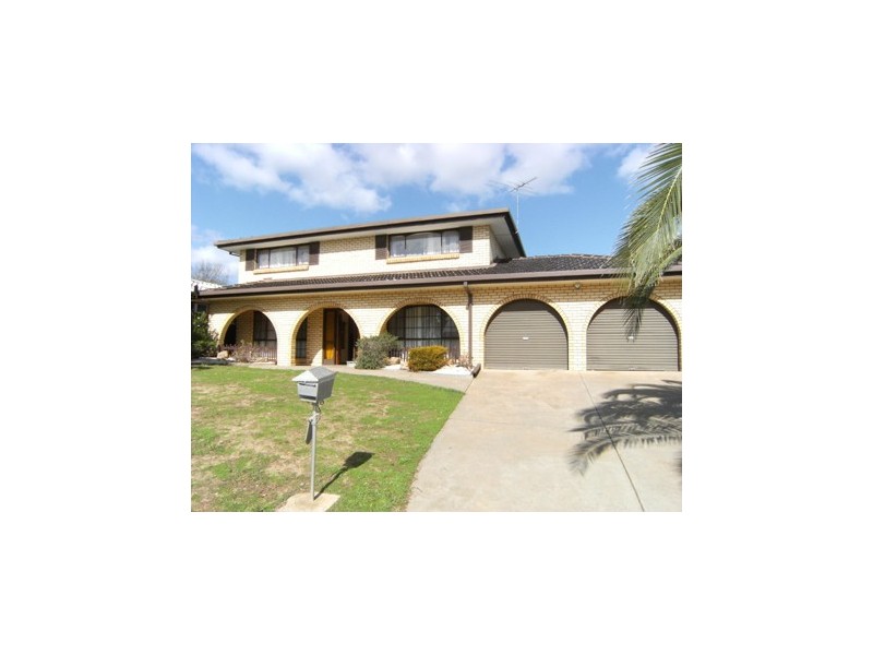 14 Valleyfair Road, Hackham West SA 5163