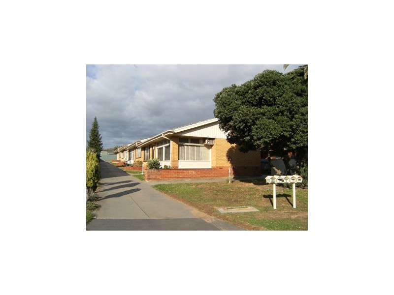 2/64 Grundy Terrace, Christies Beach SA 5165