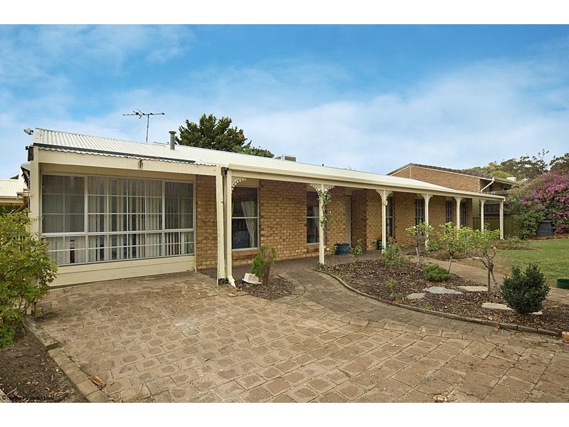 9 Phoenix Crescent, Old Reynella SA 5161