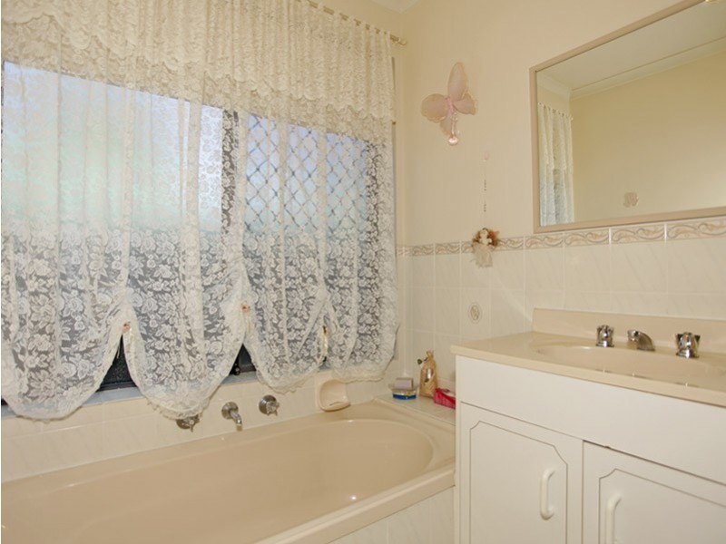 23 Diosma Drive, Morphett Vale SA 5162