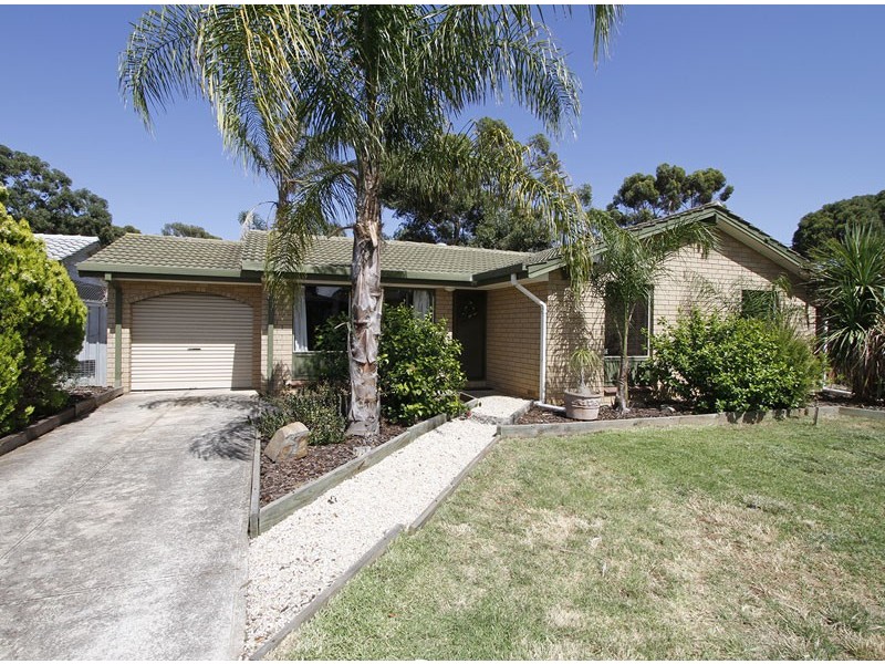 9 Rosemary Terrace, Morphett Vale SA 5162