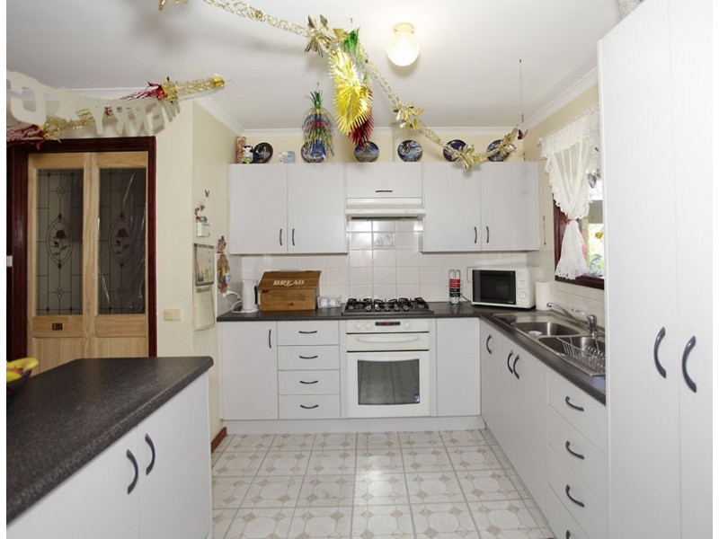 24 Karawi Parade, Morphett Vale SA 5162