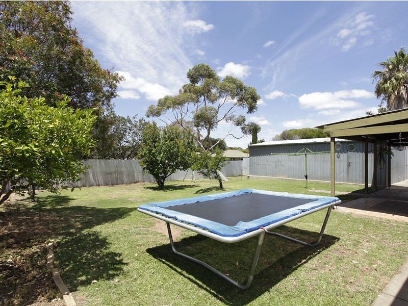 24 Karawi Parade, Morphett Vale SA 5162