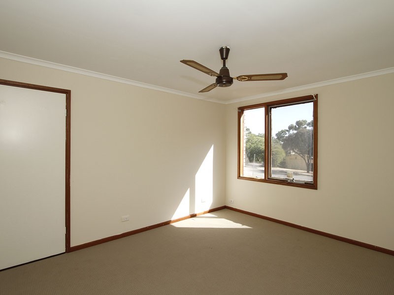 29 Majorca Road, Hackham West SA 5163