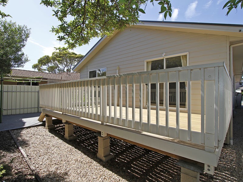 15 Johnson Crescent, Port Noarlunga SA 5167