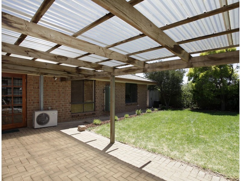 20 Montpelier Street, Woodcroft SA 5162