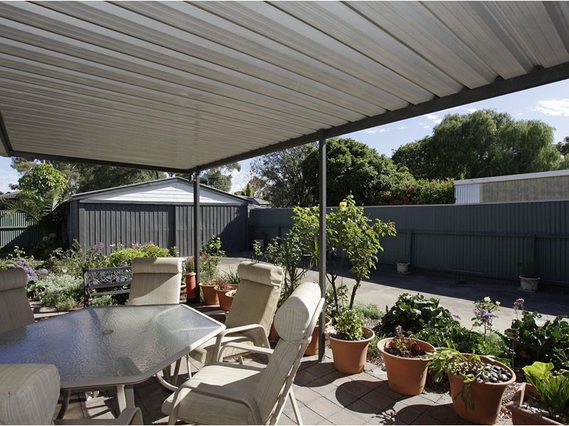 13 Jenner Street, Morphett Vale SA 5162