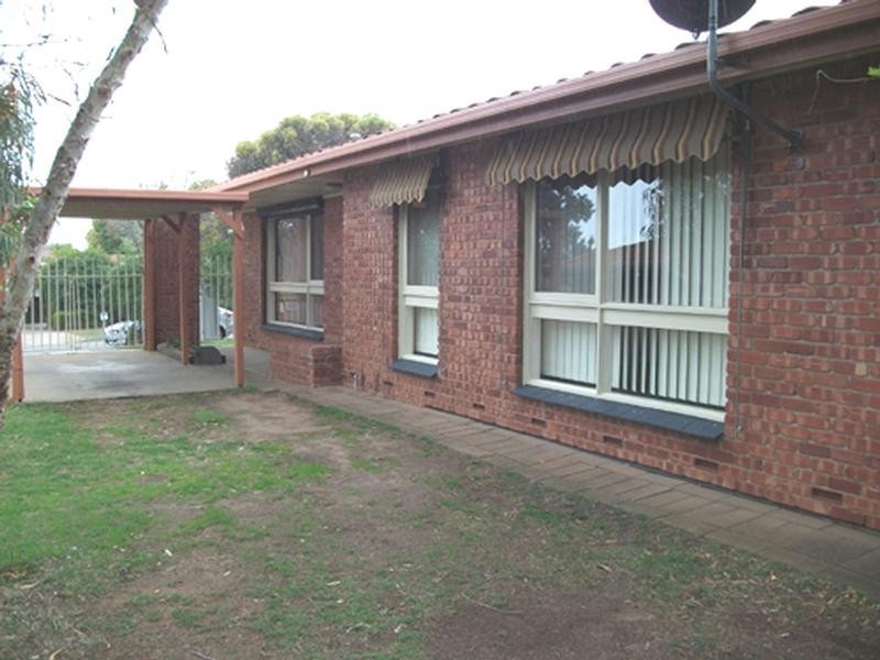 14 Waitara Court, Morphett Vale SA 5162