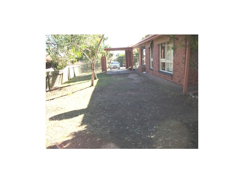 14 Waitara Court, Morphett Vale SA 5162