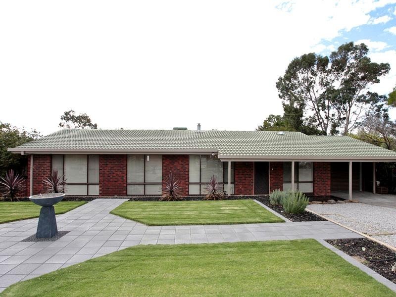 5 Tatiara Road, Happy Valley SA 5159