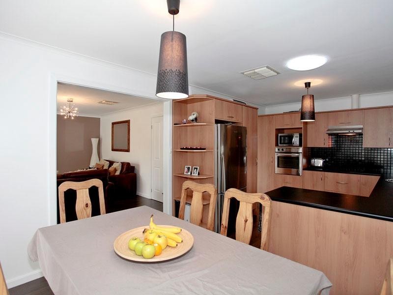 5 Tatiara Road, Happy Valley SA 5159
