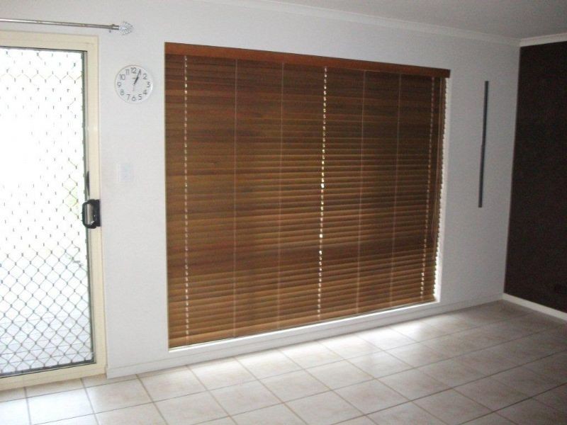 18 Verdant Parade, Woodcroft SA 5162