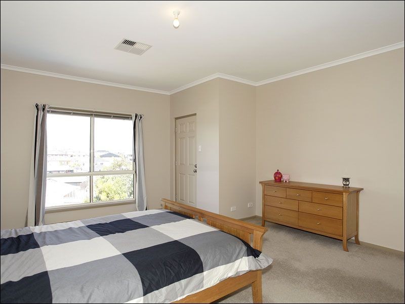 54 Curlew Street, Sheidow Park SA 5158