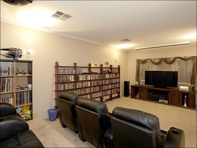 54 Curlew Street, Sheidow Park SA 5158