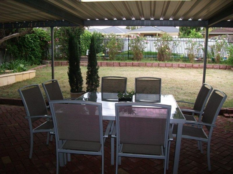 6 Ellis Avenue, Morphett Vale SA 5162