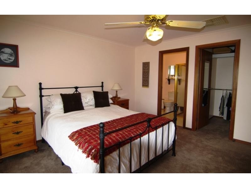 7 Trennert Court, Old Reynella SA 5161