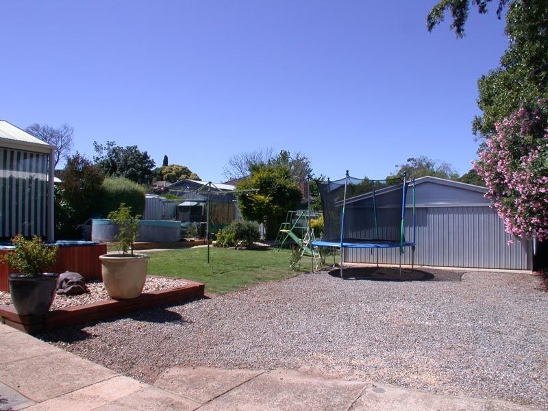 8 Parsons Road, Reynella SA 5161