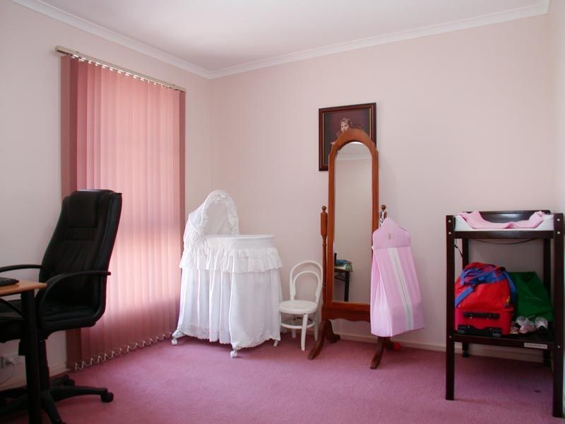 23 Montpelier Street, Woodcroft SA 5162