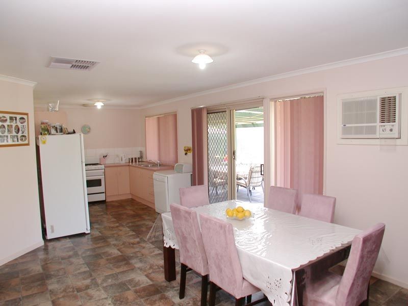 23 Montpelier Street, Woodcroft SA 5162