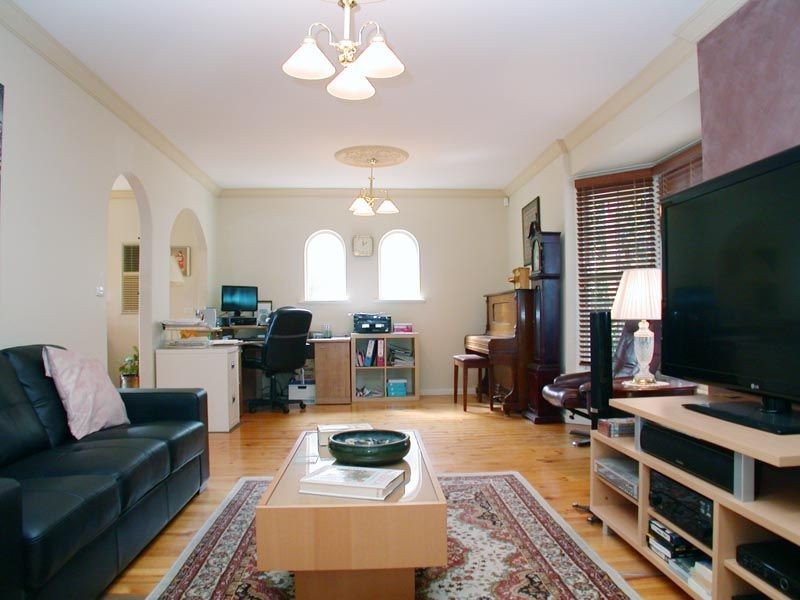 28 Brightman Street, Flagstaff Hill SA 5159