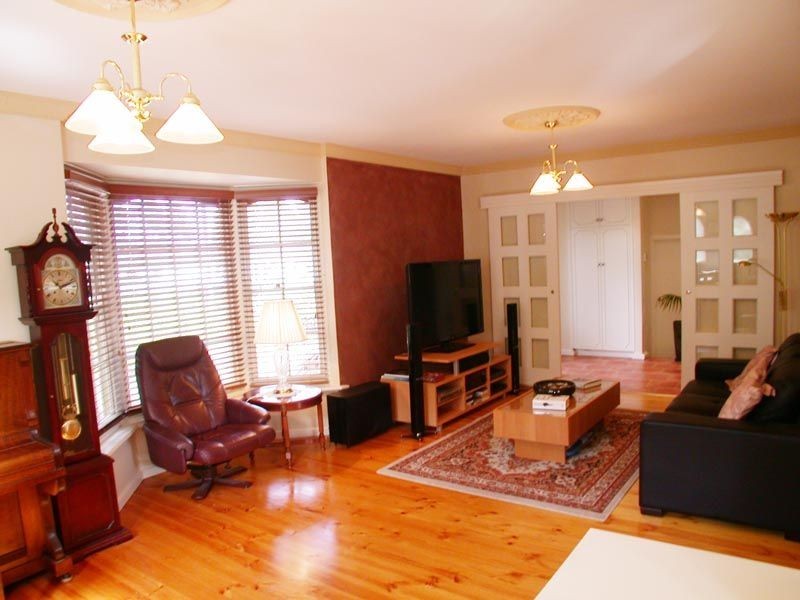 28 Brightman Street, Flagstaff Hill SA 5159