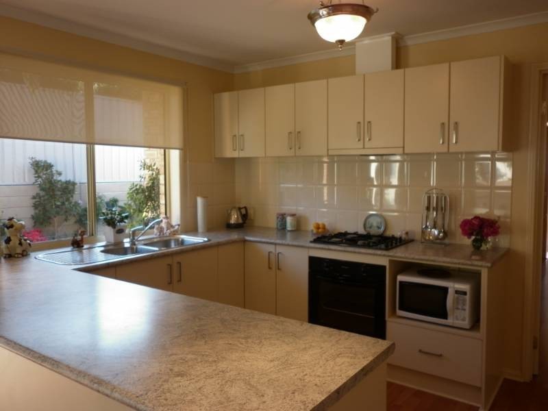 16 NEWFIELD DRIVE, Reynella SA 5161