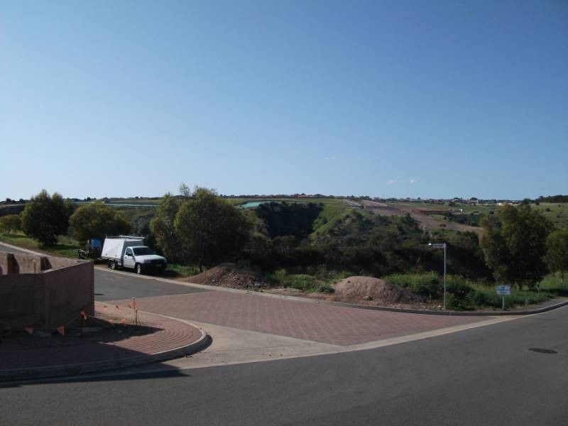 16 NEWFIELD DRIVE, Reynella SA 5161