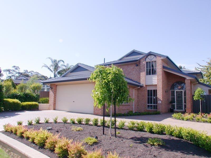 8 Houndsgate Court, Onkaparinga Hills SA 5163