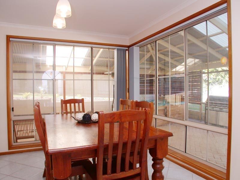 8 Houndsgate Court, Onkaparinga Hills SA 5163