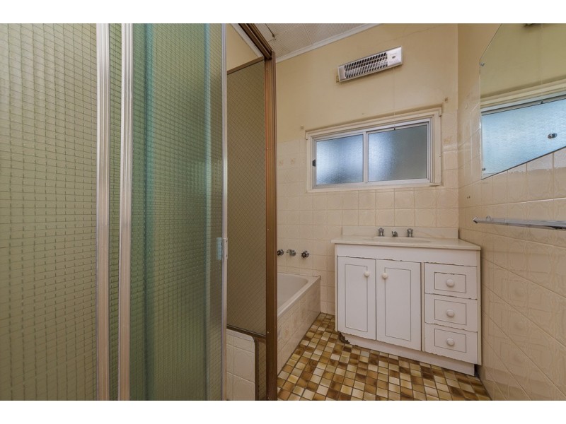 125 Kingston Avenue, Melrose Park SA 5039