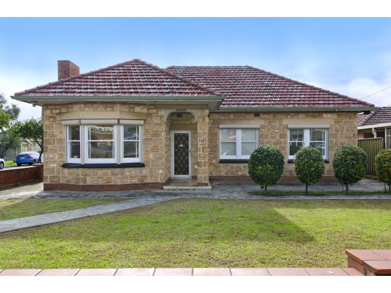 203 Grange Road, Findon SA 5023
