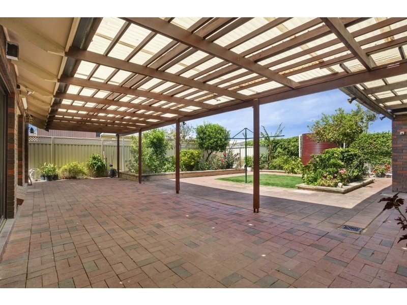 3 Hoylake Crescent, West Lakes SA 5021