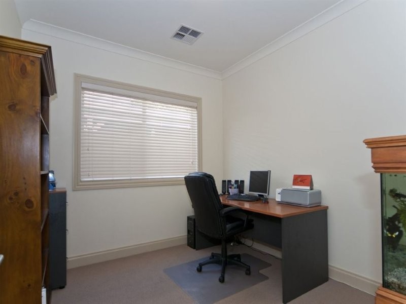 10C Barber Street, Willaston SA 5118