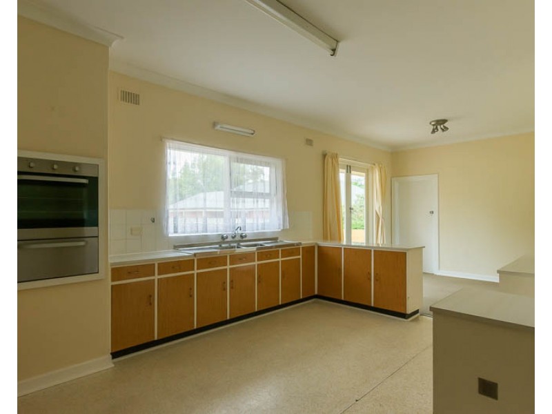 65 Barretts Road, Clapham SA 5062