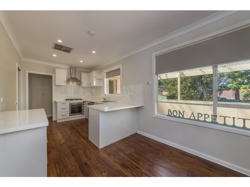 1 Finsterwald Way, Fairview Park SA 5126