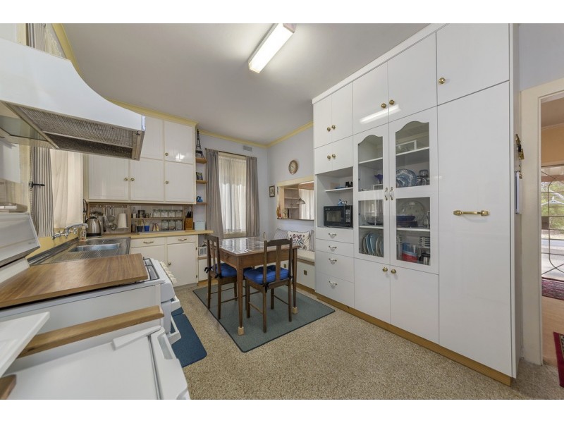 8 Mingbool Avenue, St Marys SA 5042