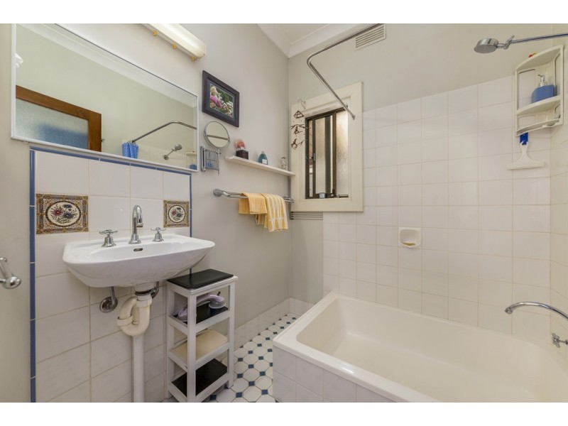 8 Mingbool Avenue, St Marys SA 5042