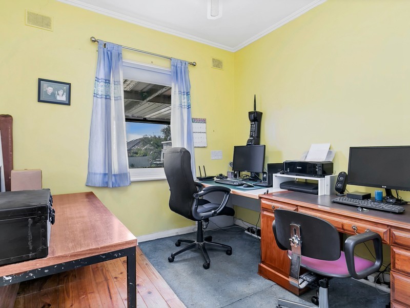 31 Celtic Avenue, Clovelly Park SA 5042